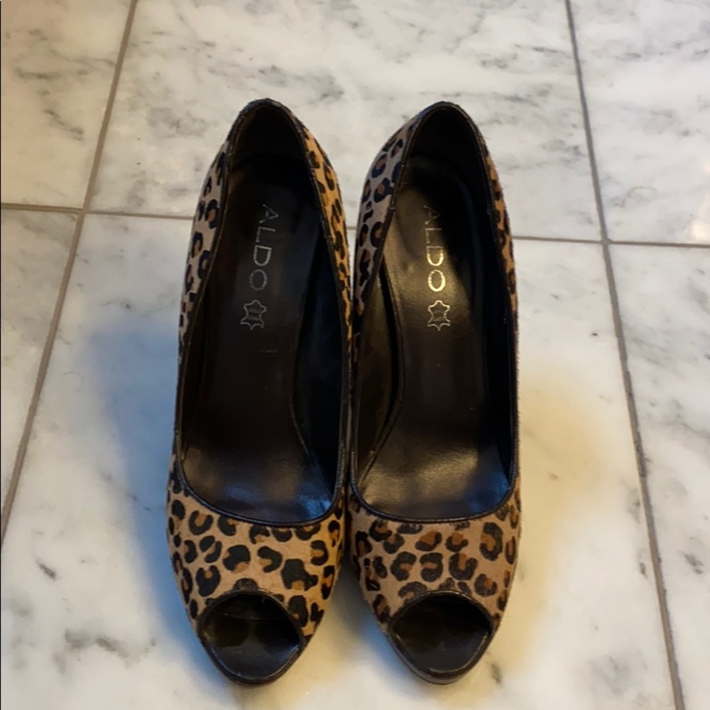 Leopard patent heals - size 38